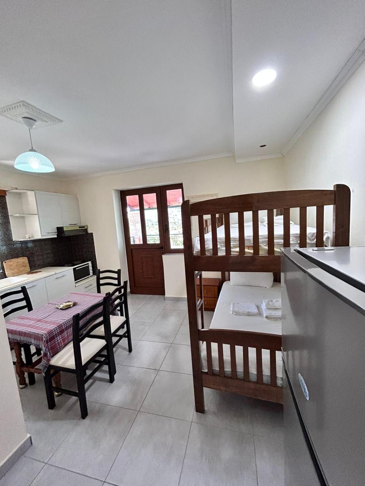 Green Villa Sarandë 외부 사진